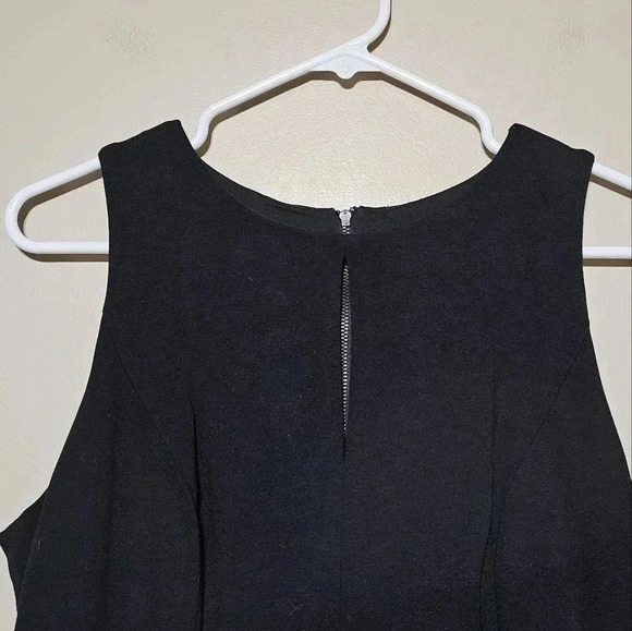 Classiques Entier Dress Women’s Size 10 Classic Preppy Modern Chic Sheath Black - Picture 3 of 8